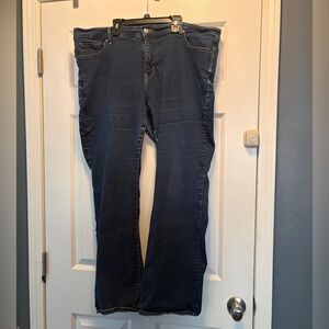 Levi Women’s Plus 315 Shaping Bootcut Jeans 22W